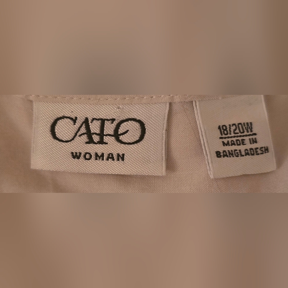 Cato Woman Lace Sleeveless Business Casual Blouse Button Front 18/20W Plus - Picture 3 of 5